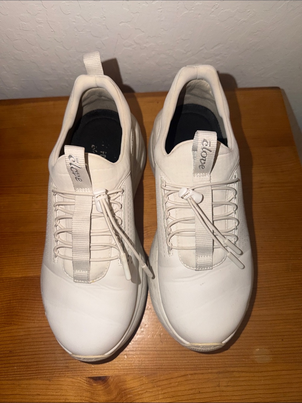 Clove Women's white Slip-On Athletic  work Sneakers